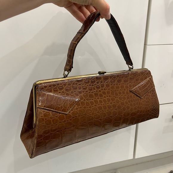 Handbags - Vintage 1950s Elegant Brown Crocodile Embossed Women Hand Bag